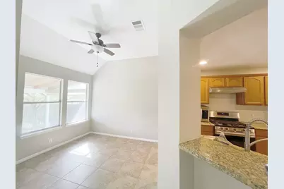 104 Cattail Cove, Hutto, TX 78634 - Photo 10