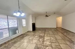 14303 Kincheloe St, Austin, TX 78725 - Photo 2