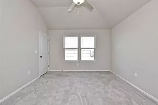 132 Periwinkle Ln, Bastrop, TX 78602 - Photo 16