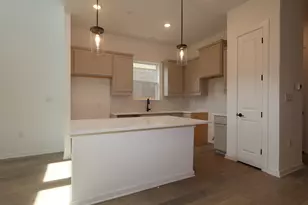 13213 Stabler Dr, Austin, TX 78652 - Photo 4