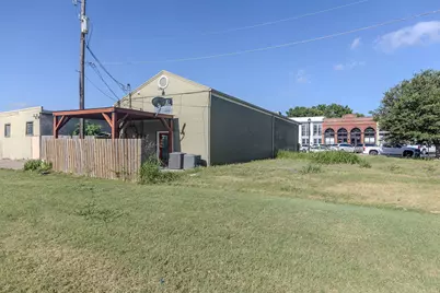 106 East Street, Hutto, TX 78634 - Photo 8