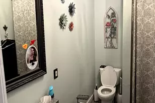 106 East St, Hutto, TX 78634 - Photo 10