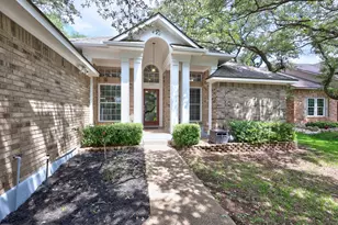 3607 Latimer Dr, Austin, TX 78732 - Photo 2