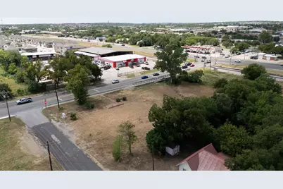 101 E South Street, Leander, TX 78641 - Photo 8