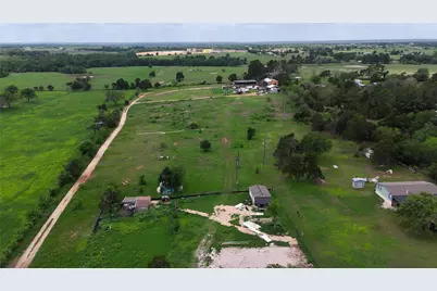 155 Arbuckle Road, Elgin, TX 78621 - Photo 2
