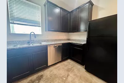 805 Hallie Cove, Lockhart, TX 78644 - Photo 26