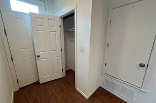 805 Hallie Cove, Lockhart, TX 78644 - Photo 4