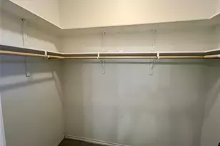 805 Hallie Cove, Lockhart, TX 78644 - Photo 32