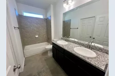 805 Hallie Cove, Lockhart, TX 78644 - Photo 30