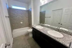 805 Hallie Cove, Lockhart, TX 78644 - Photo 30