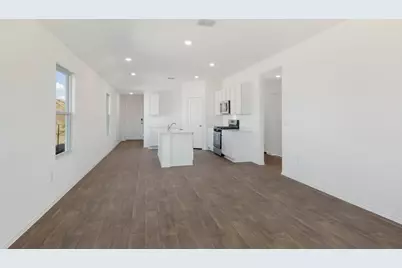 12205 Pike Bend, Mustang Ridge, TX 78610 - Photo 10