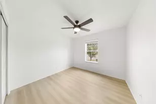 14504 Martial Eagle Dr, Elgin, TX 78621 - Photo 20