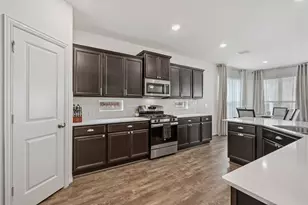 702 Puerta Vallarta Ln, Austin, TX 78748 - Photo 8