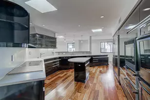 40 N Interstate 35 Hwy, Austin, TX 78701 - Photo 16