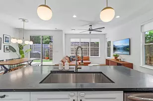 1706 Perez St, Austin, TX 78721 - Photo 12