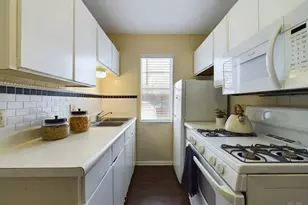 5300 Guadalupe St, Austin, TX 78751 - Photo 6