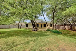 1111 Fossil Cove, Round Rock, TX 78681 - Photo 32