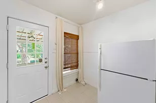 1407 Drake Ave, Austin, TX 78704 - Photo 8