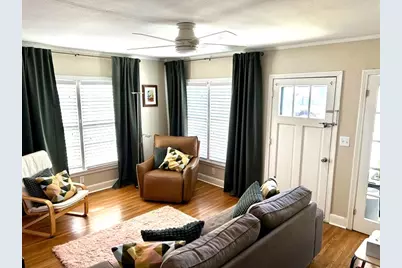 900 W Prairie Lea Street, Lockhart, TX 78644 - Photo 2