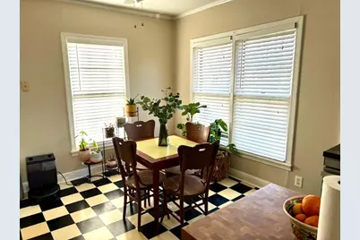 900 W Prairie Lea Street, Lockhart, TX 78644 - Photo 6