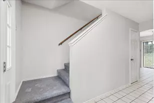 12000 Lincolnshire Dr, Austin, TX 78758 - Photo 18