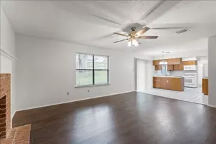 12000 Lincolnshire Dr, Austin, TX 78758 - Photo 8