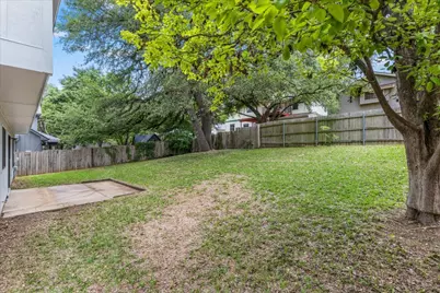 12000 Lincolnshire Drive, Austin, TX 78758 - Photo 6