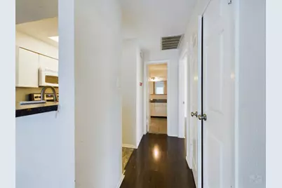 807 W 25th Street #304, Austin, TX 78705 - Photo 10