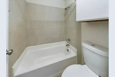 807 W 25th Street #304, Austin, TX 78705 - Photo 16