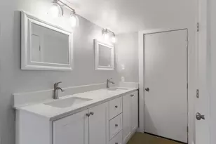 1600 West Ave, Austin, TX 78701 - Photo 8