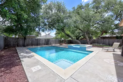 1307 Chardonnay Crossing, Leander, TX 78641 - Photo 2