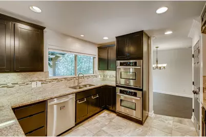 7203 Fred Morse Drive, Austin, TX 78723 - Photo 8