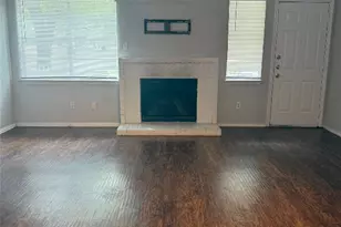 1802 River Crossing Cir, Austin, TX 78741 - Photo 8