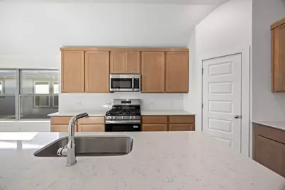 116 Melrose Street, Hutto, TX 78634 - Photo 10