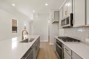 250 Ranier Wy, Dripping Springs, TX 78620 - Photo 14