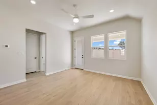 250 Ranier Wy, Dripping Springs, TX 78620 - Photo 20