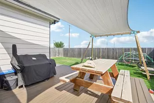 657 Bailey Park Dr, Jarrell, TX 76537 - Photo 30