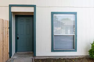 12801 Copper Cliff Ave, Austin, TX 78727 - Photo 2