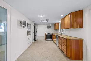 1508 Ben Crenshaw Way, Austin, TX 78746 - Photo 12