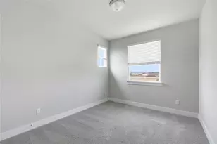 135 Pinnacle Ln, Kyle, TX 78640 - Photo 16