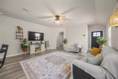 304 Dubina Avenue, Georgetown, TX 78626 - Photo 6