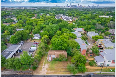 1806 Fortview Road, Austin, TX 78704 - Photo 2