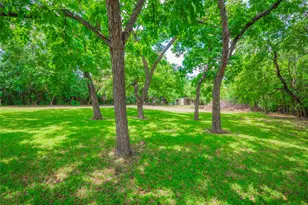 1806 Fort View Rd, Austin, TX 78704 - Photo 20