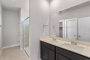 13504 Gray Lndg Dr, Elgin, TX 78621 - Photo 18