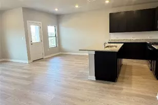 13504 Gray Landing Dr, Elgin, TX 78621 - Photo 4