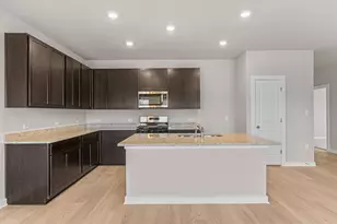 13504 Gray Lndg Dr, Elgin, TX 78621 - Photo 8