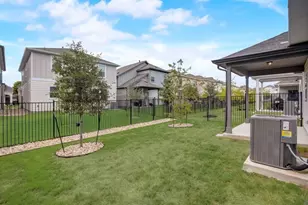 10100 Dawn Pearl Dr, Austin, TX 78748 - Photo 14