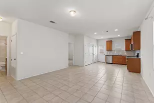 13017 Foreston Dr, Austin, TX 78754 - Photo 6
