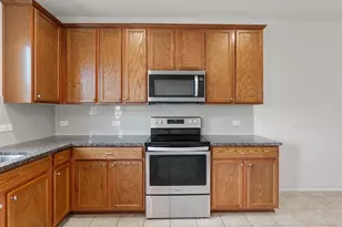 13017 Foreston Dr, Austin, TX 78754 - Photo 8