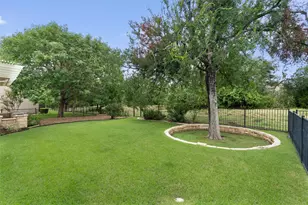 105 Goose Island Dr, Georgetown, TX 78633 - Photo 40